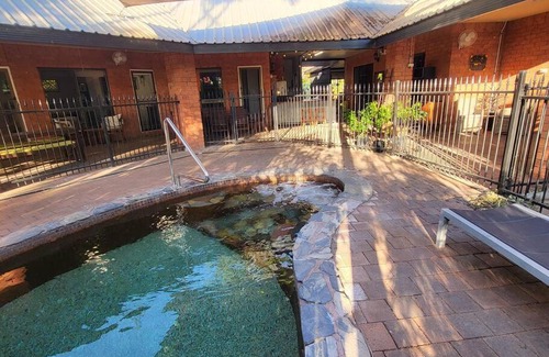 Malak House | Tropical Hideaway Darwin