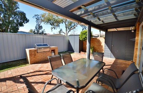 Kalbarri Apartment | Tropical Hideaway - Kalbarri, WA