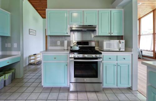 Keaau House | Tropical Hideaway near Hilo