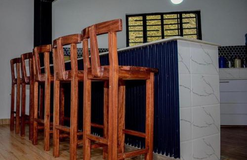 Kapsabet House | Tropical lodge