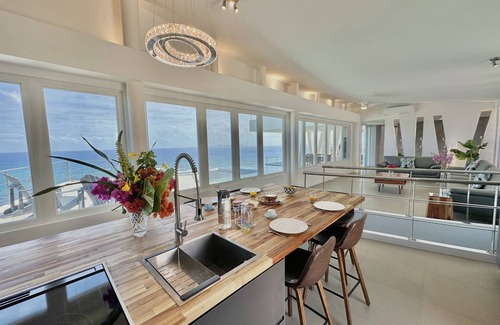 Oyster Pond Villa | Tropical modern villa with stunning sea views