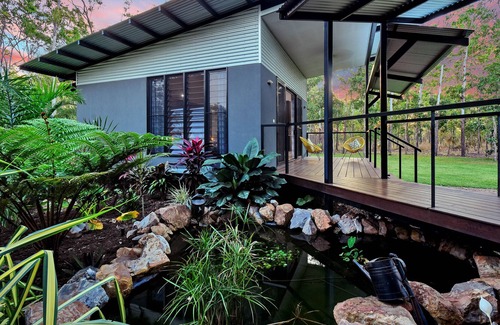 Humpty Doo House | Tropical Oasis Holiday Home - Darwin NT