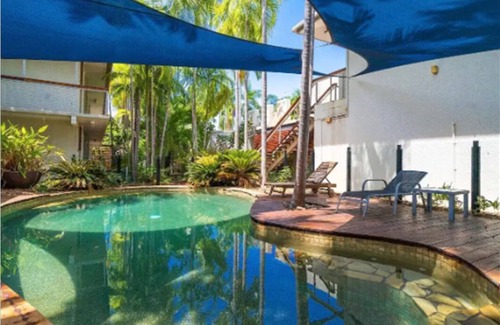 Parap Apartment | Tropical oasis In Parap, saltwater pool, Close to Markets and attractions
