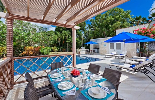 Gibbs Bay Villa | Tropical Oasis with Pool Near Beach - Todmorden