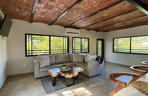 Platanitos House | Tropical paradise awaits!