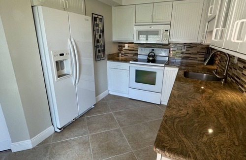 Hammock Bay Condo | Tropical Paradise between Naples & Marco Island Seasonal Rental