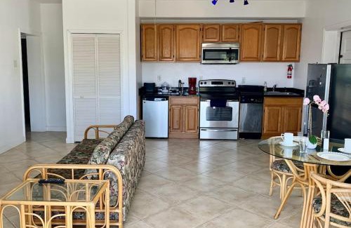 Kittian Village Apartment | Tropical Paradise Condo