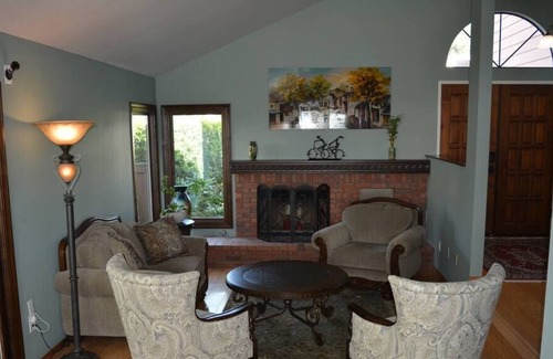 Rancho Penasquitos House | Tropical Paradise Executive Home close to Del Mar