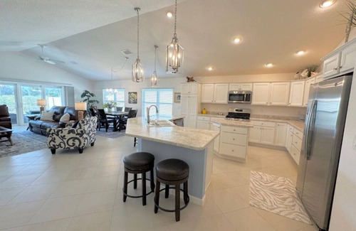 Wildwood House | Tropical Preserve DeLuna Home
