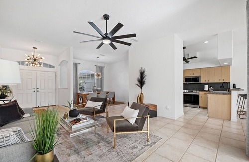 White Marsh House | Tropical Retreat - Oversized heated pool, golf, pickle-ball, tennis, bikes,