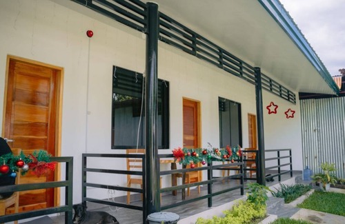 Hinoba-an Apartment | Tropical Tranquility: Unwind in Style at Our Cozy Retreat