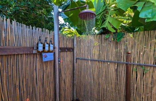 Wanguri House | Tropical Treasure | Outdoor Kitchen & Shower
