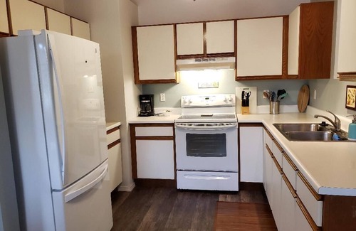 Kapoho House | Tropical Vacation Home in Hawaiian Beaches, Pahoa, HI