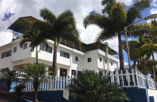 Mandeville Hotel | Tropics View Jamaica