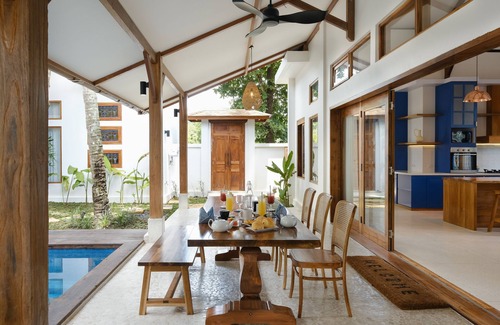 Selong Belanak Villa | Tropik Resort Lombok