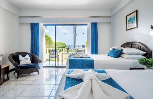 Crown Point Resort | Tropikist Beach Hotel & Resort