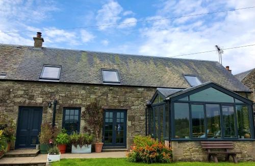 Kippen Bed & Breakfast | Trossachs Barn & Cabin - boutique B&B