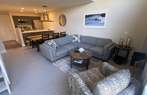 Harbor Springs Condo | Trout Creek Condos , Condo #16, 2 Bdrm Loft, Sleeps 8