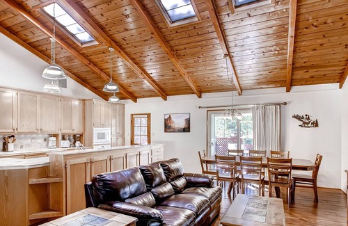Yosemite Forks House | Trout Creek Lodge