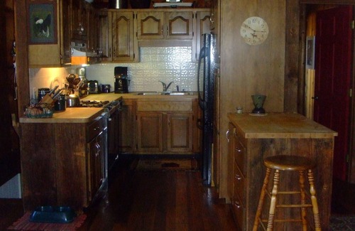 Londonderry House | Trout House (private pond, fire pit & hot tub) *summer discount!*