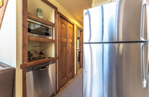 Cle Elum House | Trout Hunters Riverside Cabin on the Yakima River!