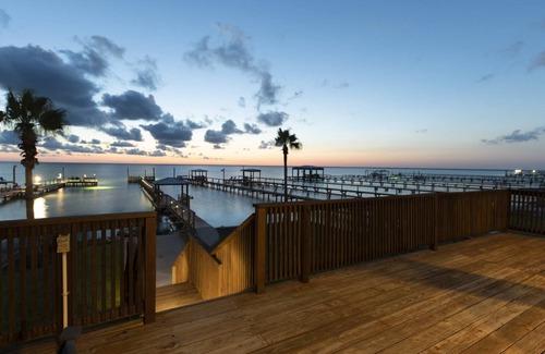 Rockport Cottage | Trout Tank