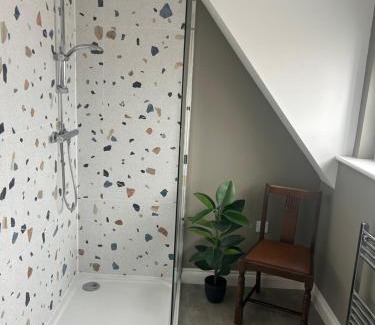 Cotton Apartment | Trowel and Hammer Flat 1