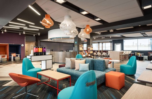 Cedar Rapids - Iowa City Hotel | Tru by Hilton Cedar Rapids Westdale
