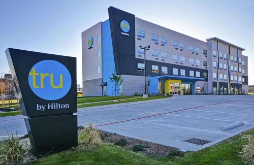 Fossil Creek Hotel | Tru By Hilton Fort Worth Fossil Creek