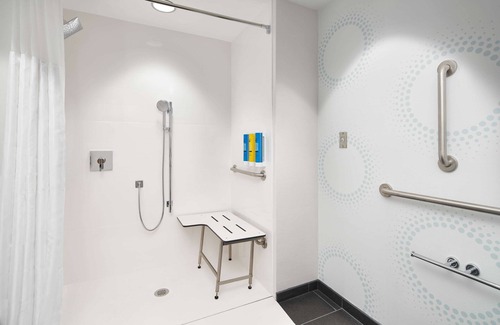 Dania Beach Hotel | Tru By Hilton Ft. Lauderdale Airport