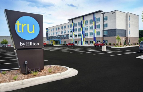 East Paris Hotel | Tru By Hilton Grand Rapids Airport