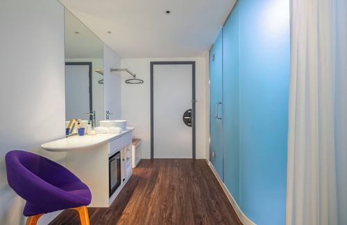 Vi Thanh Hotel | Tru by Hilton Hau Giang City Centre