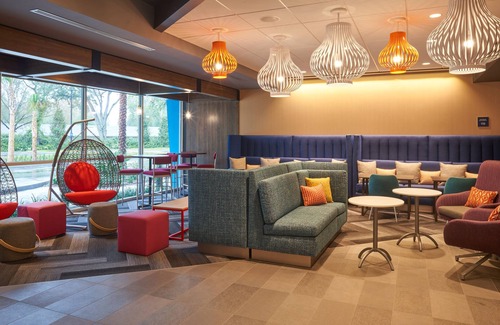 Southside Hotel | Tru by Hilton Jacksonville South Mandarin