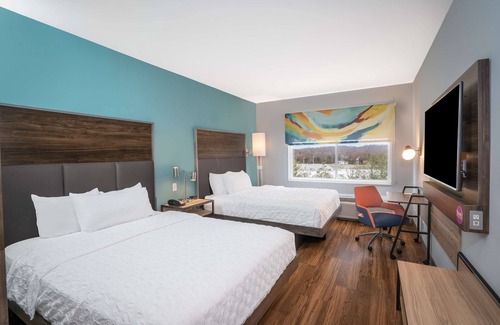 Knoxville Hotel | Tru by Hilton Knoxville North I75