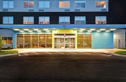 Fairgrounds Hotel | Tru By Hilton Louisville Airport