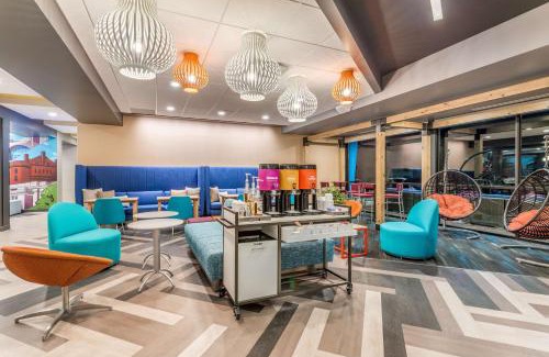 Madison Hotel | Tru By Hilton Madison West