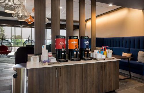 Novi Hotel | Tru By Hilton Novi Detroit