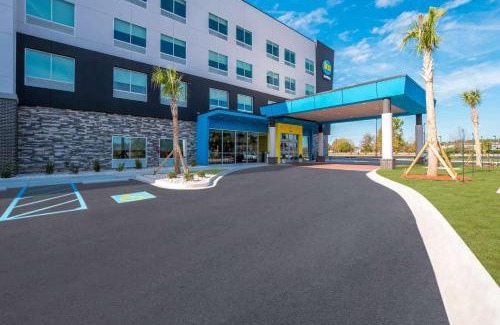 Santee Hotel | Tru By Hilton Santee