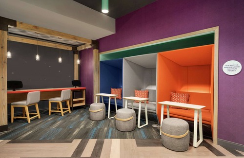 York Hotel | Tru by Hilton York
