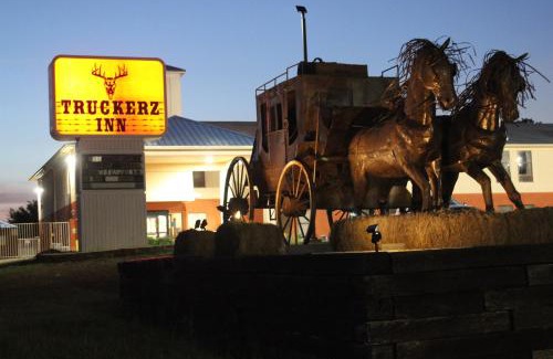 Jacksonville Hotel | Truckerz Inn