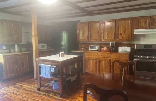 Baxter Cabin | True Fisherman's Cabin on Private Lake