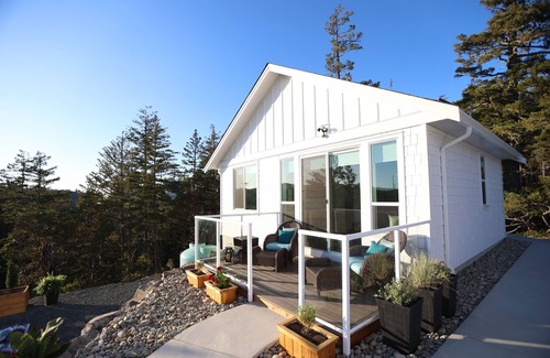 Juan de Fuca Electoral Area Cottage | True Healing Ocean Retreat