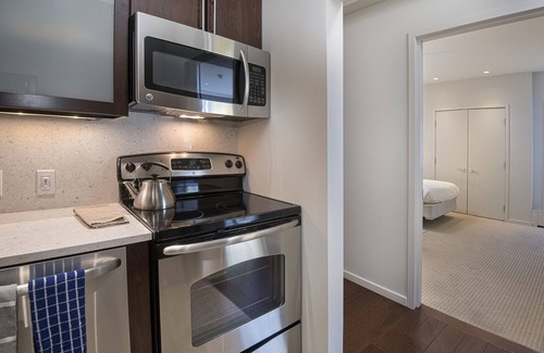 Vail Condo | True ski-in/ski-out directly at the base of Vail Mountain. Outdoor pool!