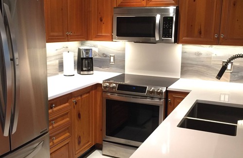 Upper Village Condo | True Ski-in/Ski-out. Updated. Blackcomb. Sunny! Sleeps 4.