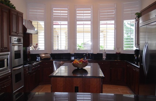 Braden River House | True Southern Paradise: A Luxury Estate Overlooking Rolling Greens