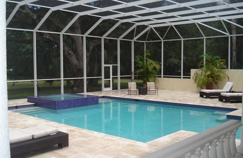 Braden River House | True Southern Paradise: A Luxury Estate Overlooking Rolling Greens