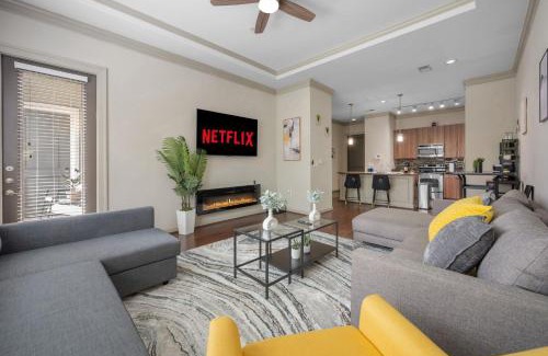 Cumberland Apartment | Truist Luxe Haven near Battery