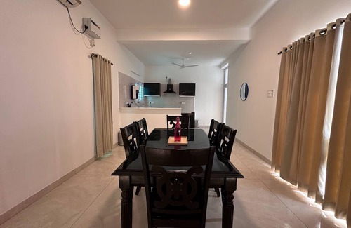 Muttukadu Hotel | Truliv Villa Aqua