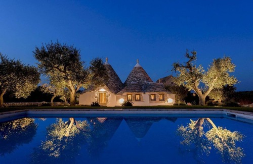 Martina Franca Villa | Trullo Atena - Trullo with private pool, outdoor gym and steam room
