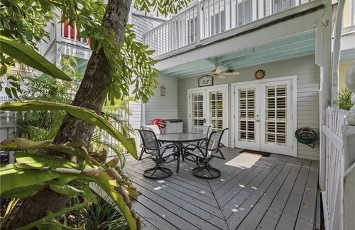 Bahama Village House | Truman Annex 2 bedroom 2.5 bath Townhouse- steps from Duval Street with pool